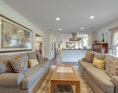 1447 Carol Lane - Photo Thumbnail 9