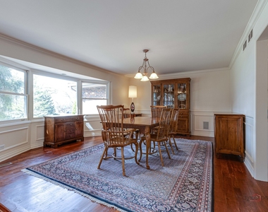 1447 Carol Lane - Photo Thumbnail 6