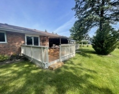 1447 Carol Lane - Photo Thumbnail 35