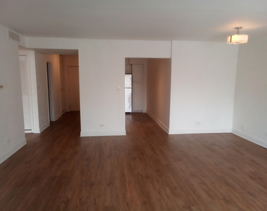 835 Ridge Avenue - Photo Thumbnail 2