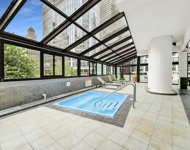 405 N Wabash Avenue - Photo Thumbnail 19