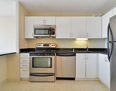 405 N Wabash Avenue - Photo Thumbnail 4