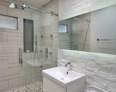 1110 S Chase Street - Photo Thumbnail 4