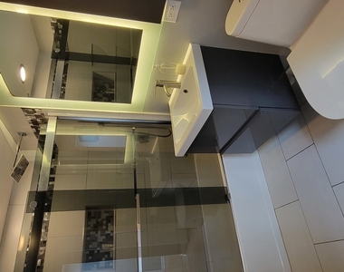 1110 S Chase Street - Photo Thumbnail 12