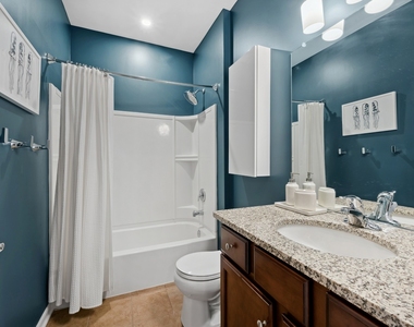 3146 Valcour Drive - Photo Thumbnail 13