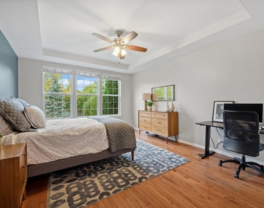 3146 Valcour Drive - Photo Thumbnail 8