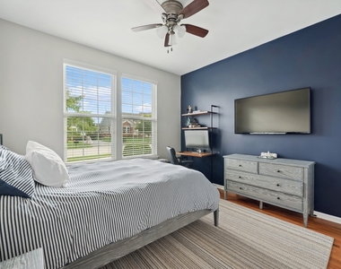 3146 Valcour Drive - Photo Thumbnail 11