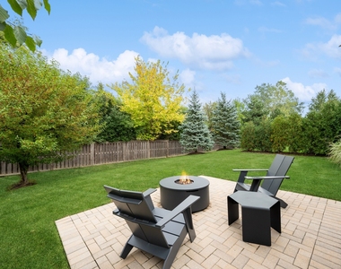 3146 Valcour Drive - Photo Thumbnail 21
