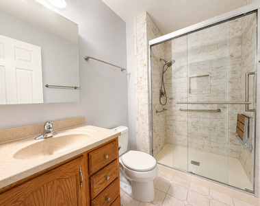 209 Briarheath Lane - Photo Thumbnail 8