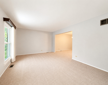 209 Briarheath Lane - Photo Thumbnail 2