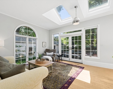 314 Lake Street - Photo Thumbnail 7