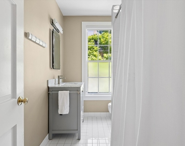 314 Lake Street - Photo Thumbnail 14