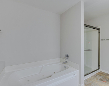 552 Saddlebrook Lane - Photo Thumbnail 23