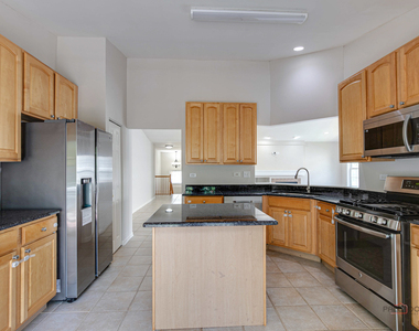 552 Saddlebrook Lane - Photo Thumbnail 18