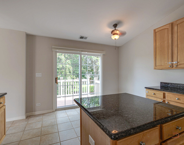 552 Saddlebrook Lane - Photo Thumbnail 14