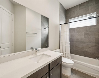 2215 Penny Derrick Lane - Photo Thumbnail 17