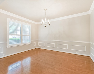 6 Cordella Place - Photo Thumbnail 16