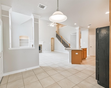 6 Cordella Place - Photo Thumbnail 15