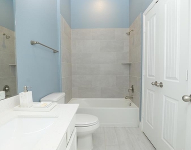 15335 Leal Rancho Court - Photo Thumbnail 17