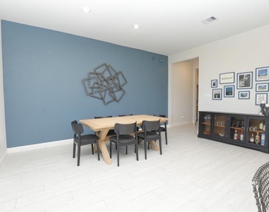 15335 Leal Rancho Court - Photo Thumbnail 7