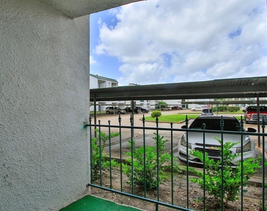 2822 S Bartell Drive - Photo Thumbnail 30