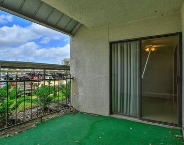 2822 S Bartell Drive - Photo Thumbnail 27