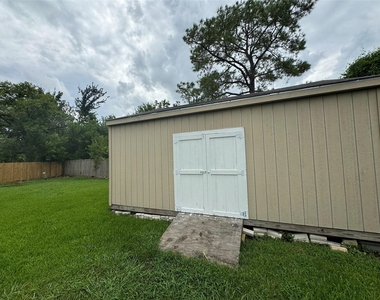 12707 Nyack Drive - Photo Thumbnail 12