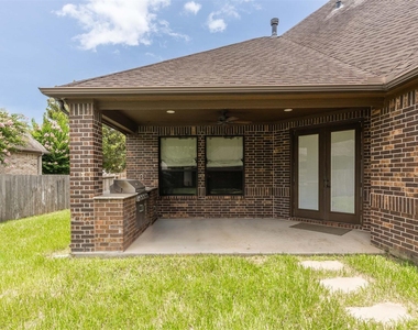 33303 Winsford St - Photo Thumbnail 32