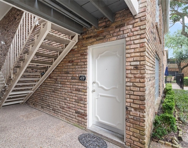 2201 Fountain View Drive - Photo Thumbnail 12