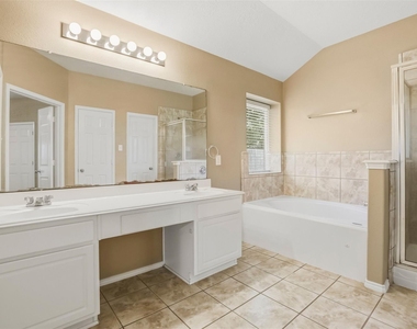 9618 Red Rugosa Drive - Photo Thumbnail 22