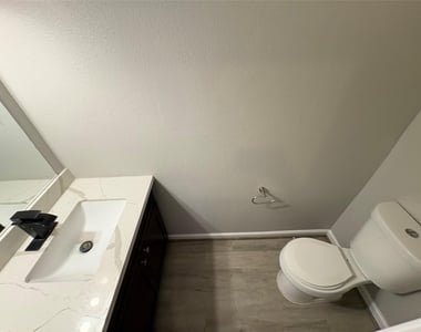 3006 Fort Stockton Drive - Photo Thumbnail 21