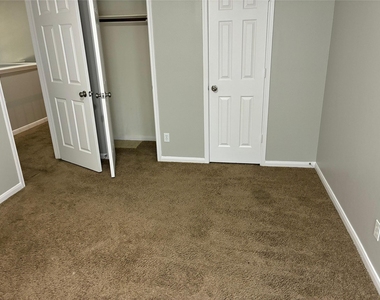 3006 Fort Stockton Drive - Photo Thumbnail 20