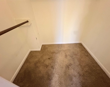 3006 Fort Stockton Drive - Photo Thumbnail 13