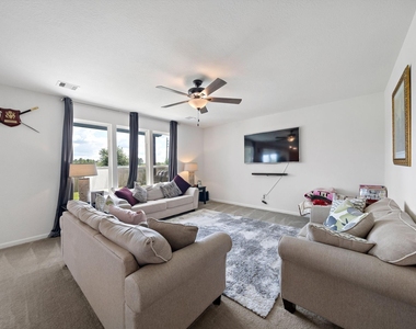 25203 Farmdale Lane - Photo Thumbnail 4