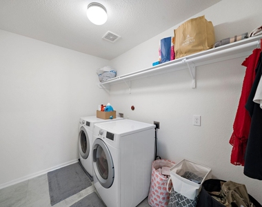 25203 Farmdale Lane - Photo Thumbnail 17
