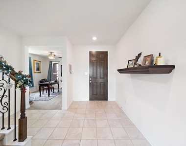 25203 Farmdale Lane - Photo Thumbnail 3