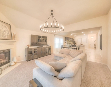 2311 Bright Sunrise Trail - Photo Thumbnail 15