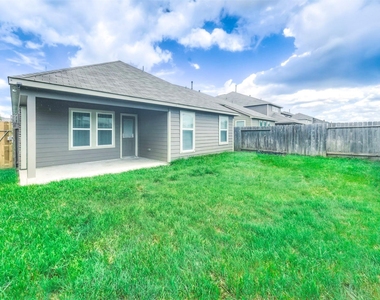 2311 Bright Sunrise Trail - Photo Thumbnail 24