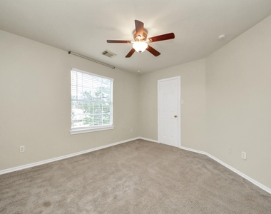 6019 Pennworth Lane - Photo Thumbnail 29