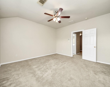 6019 Pennworth Lane - Photo Thumbnail 20