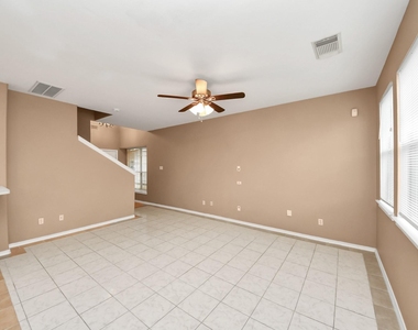 6019 Pennworth Lane - Photo Thumbnail 8