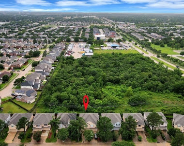 6019 Pennworth Lane - Photo Thumbnail 38