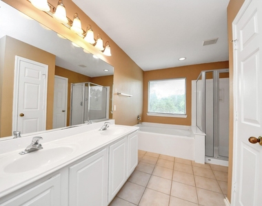 6019 Pennworth Lane - Photo Thumbnail 32