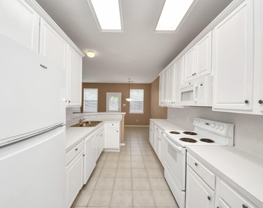6019 Pennworth Lane - Photo Thumbnail 13