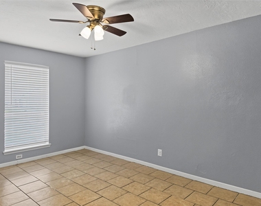 123 Asheboro Drive - Photo Thumbnail 15