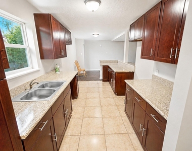 7316 Camino Real Street - Photo Thumbnail 6