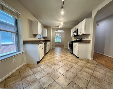 21907 Willow Downs Drive - Photo Thumbnail 9