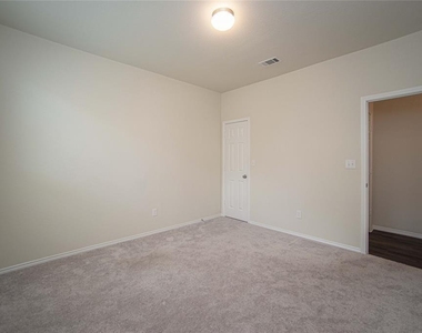 4252 Pine Still Road - Photo Thumbnail 7
