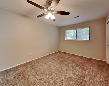 2 River Birch Lane - Photo Thumbnail 10