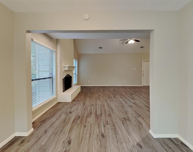 2 River Birch Lane - Photo Thumbnail 5